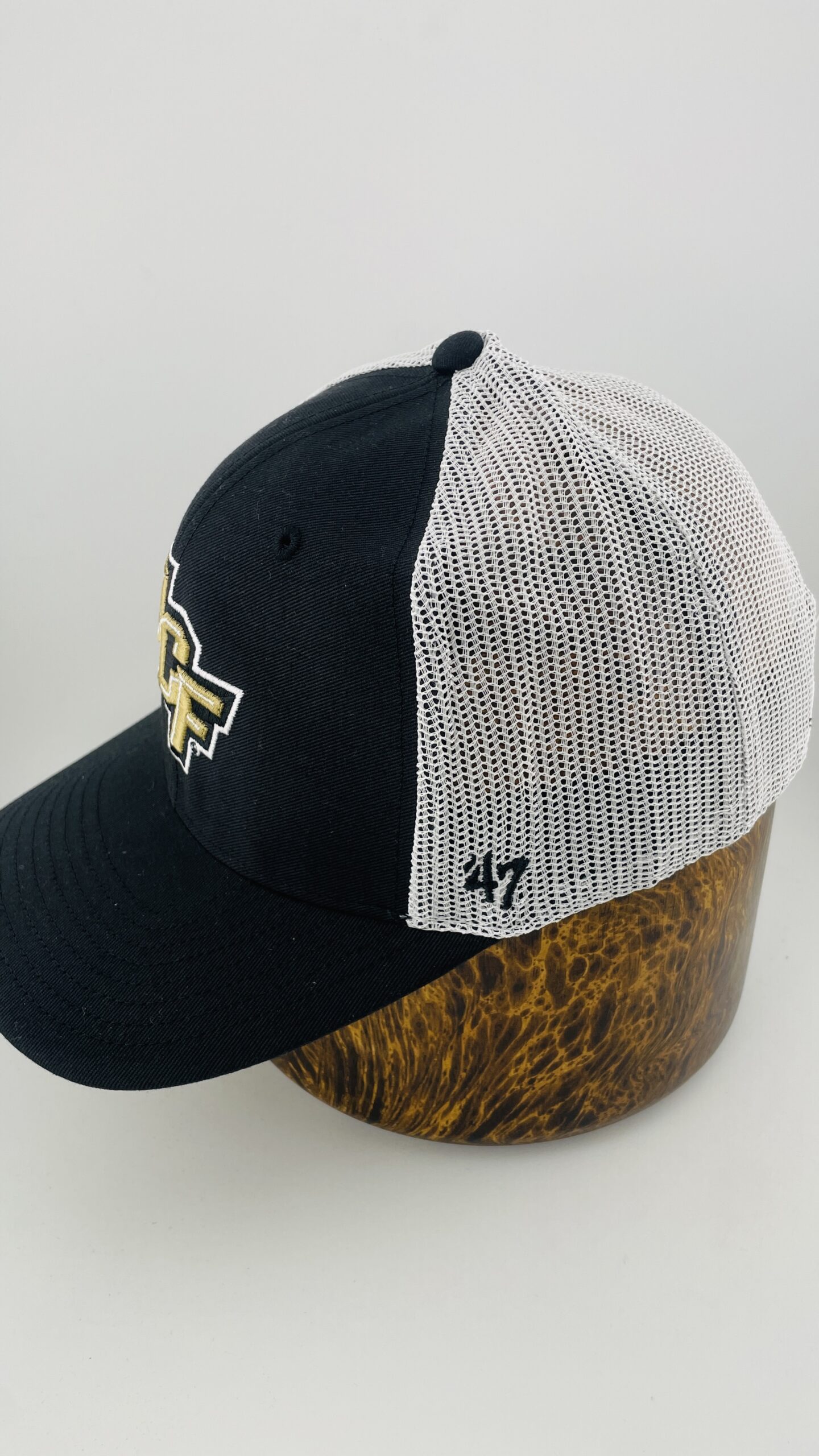 '47 Brand UCF Knights UCF Shield Logo Black White - Image 2