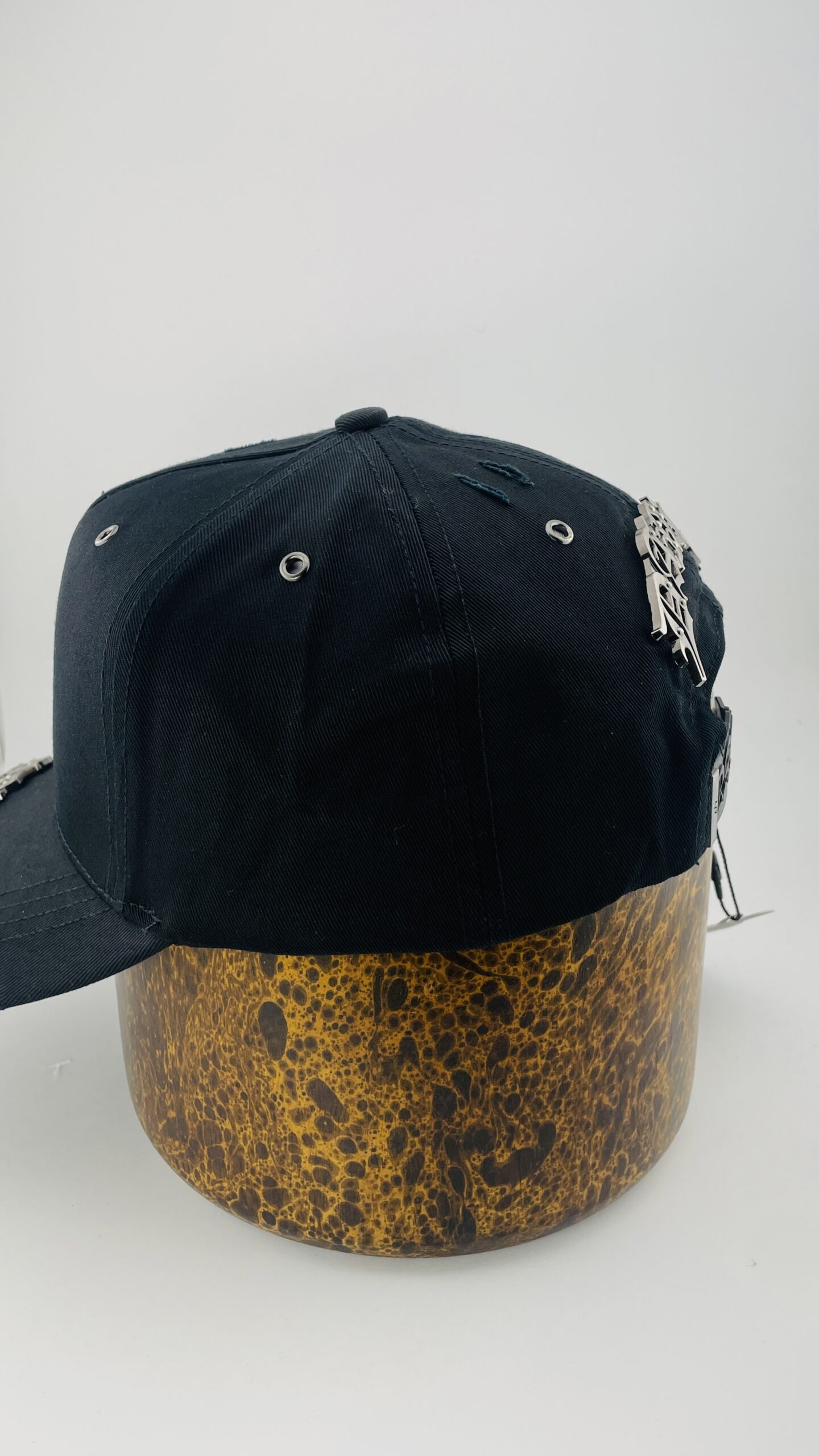 Dandy LA Metal Badge Snapback - Image 4
