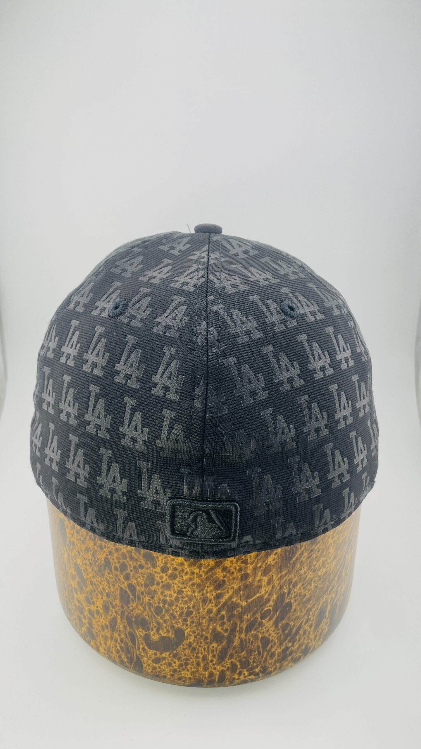 New Era Los Angeles Dodgers Logo Print Black 59FIFTY - Image 5