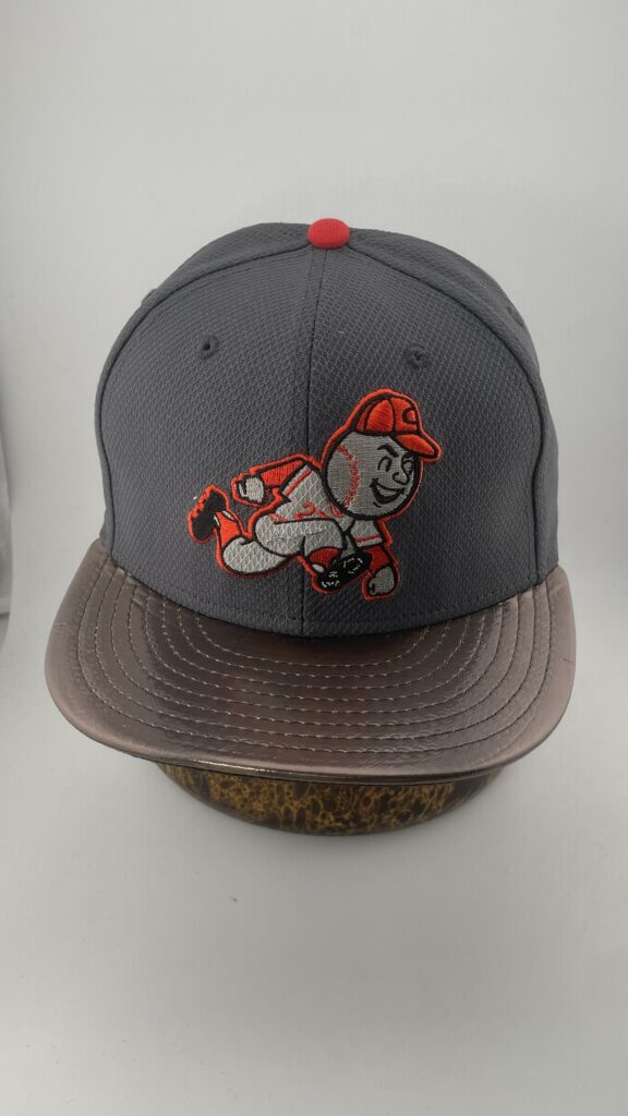 New Era Cincinnati Reds Mr Redlegs Gray