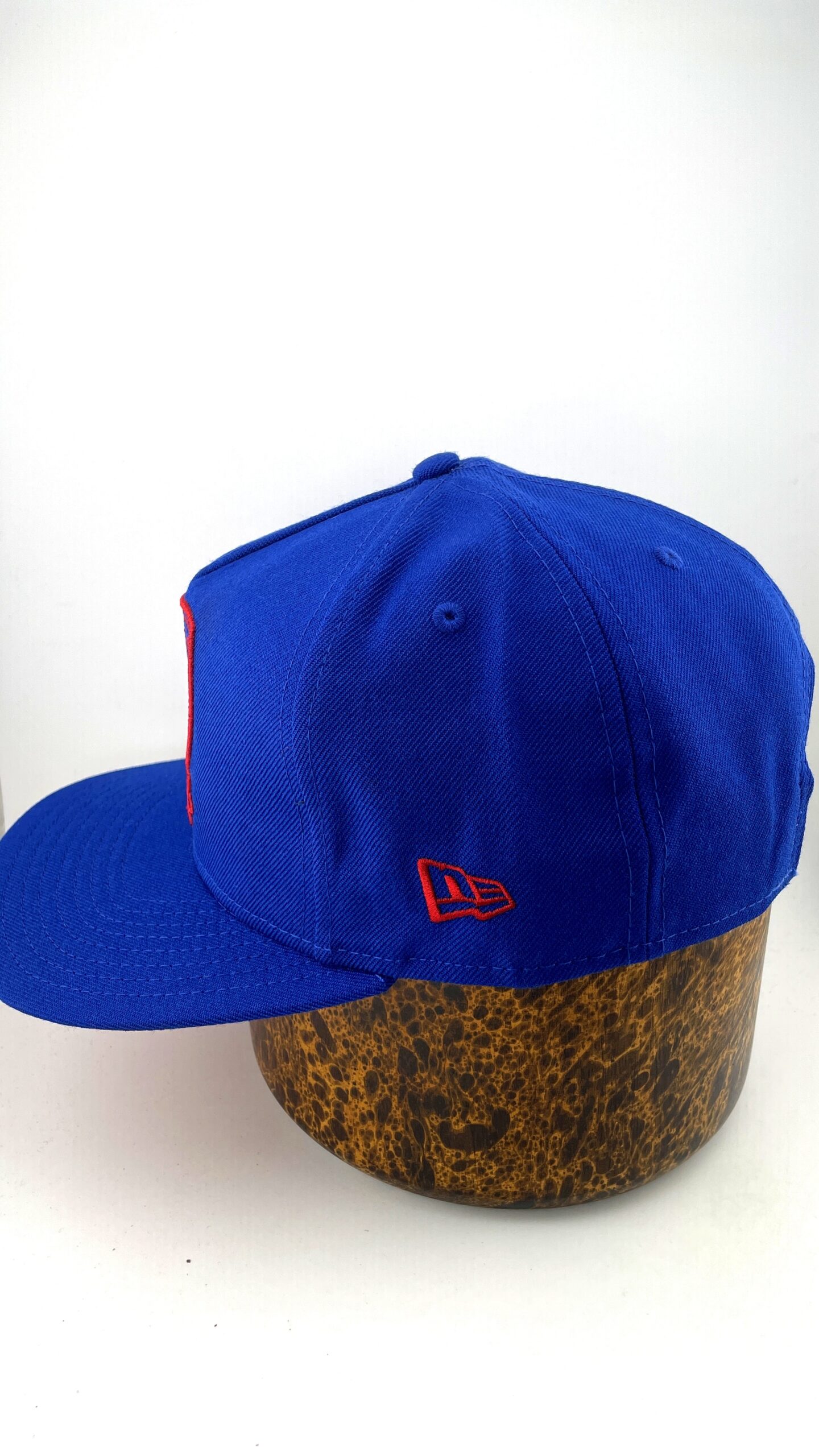 New Era Newcastle Jets Club Crest Royal Red 9FIFTY - Image 2