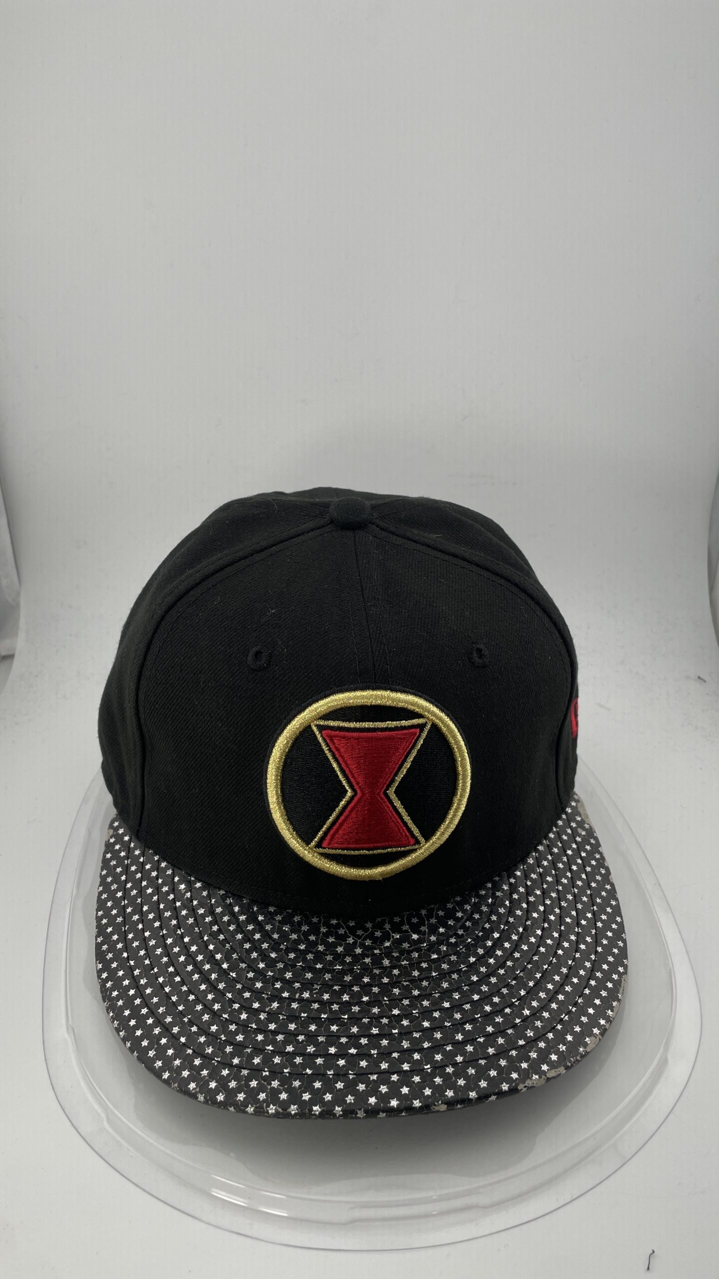 New Era Black Widow Marvel Logo Star Brim Black Red Gold 59FIFTY